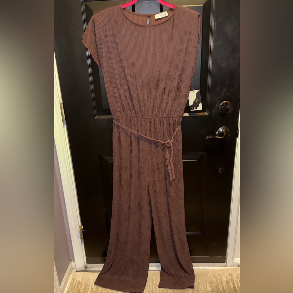NWT LOVE POEM Brown CRINKLE Jumpsuit with Belt